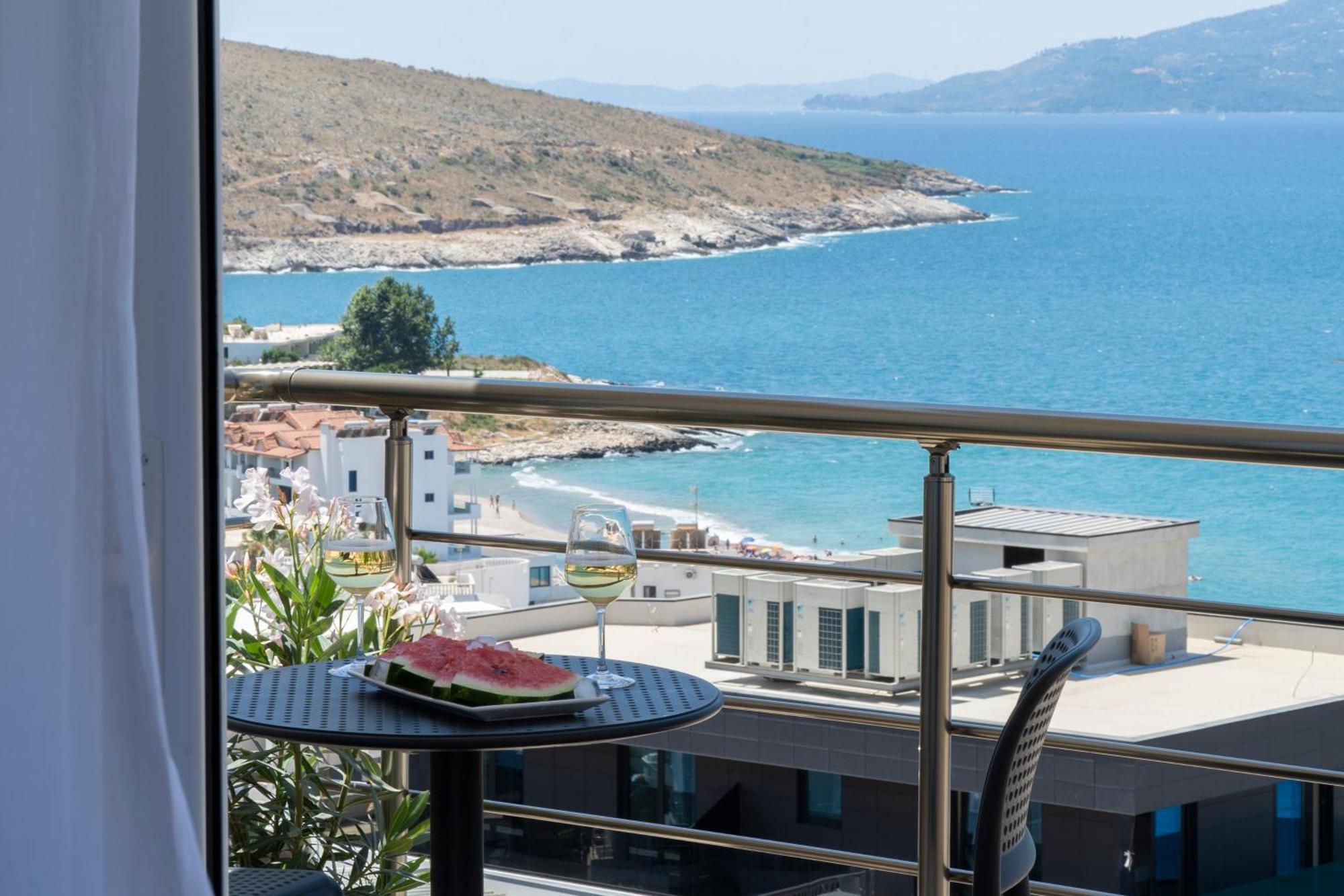 Mateo Apartments Sarandë Eksteriør bilde